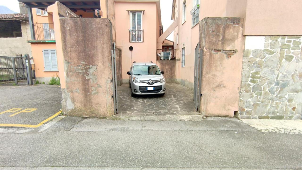 Elegante Alloggio Zona Storica Lecco Eksteriør bilde